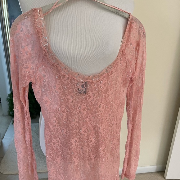 FREE PEOPLE PINK LACY LAYERING TOP WITH LONG SLEEVES MEDIUM - Picture 8 of 12